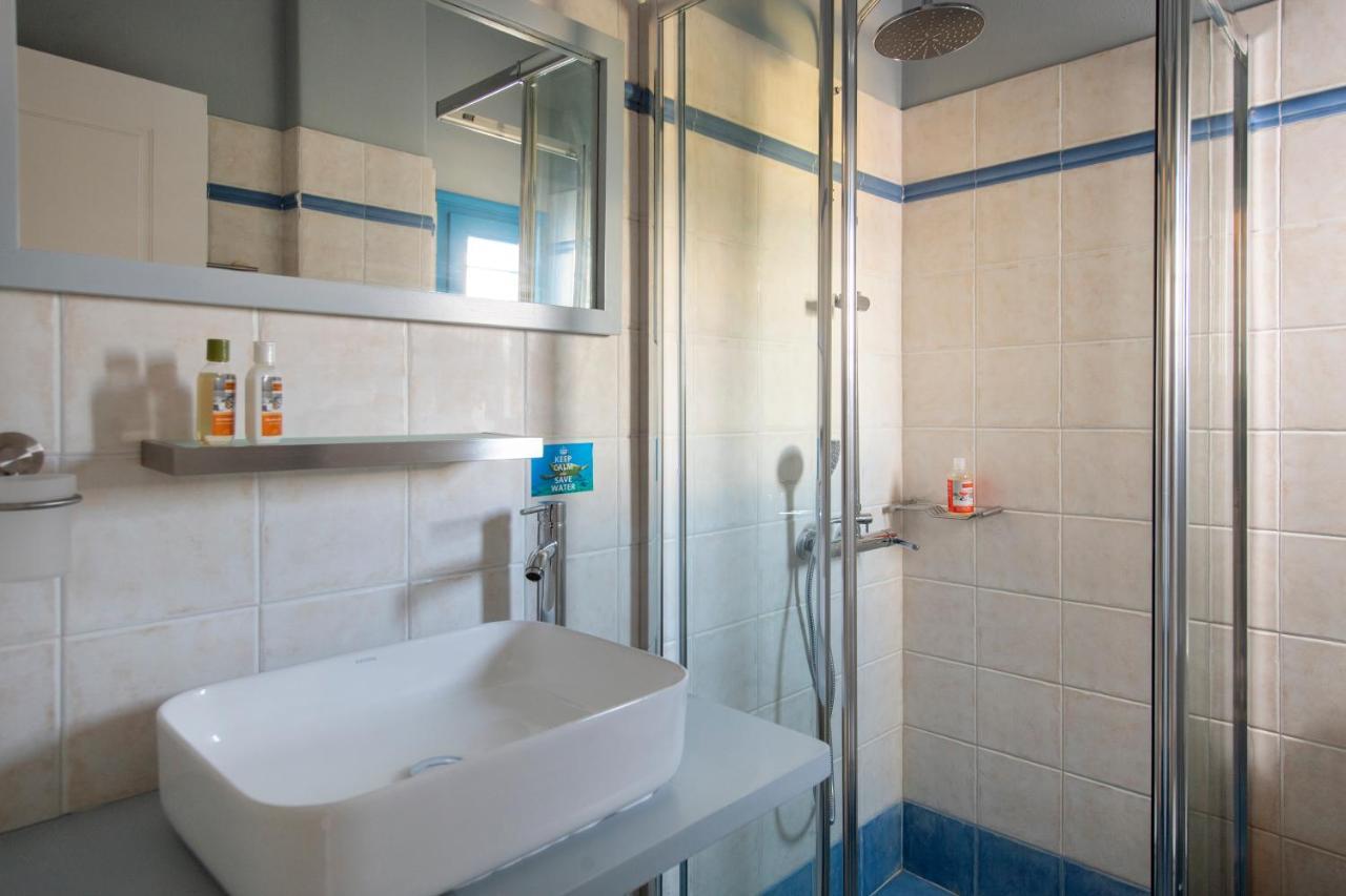 Splash With Amazing Sea Views In Piso Livadi Extérieur photo